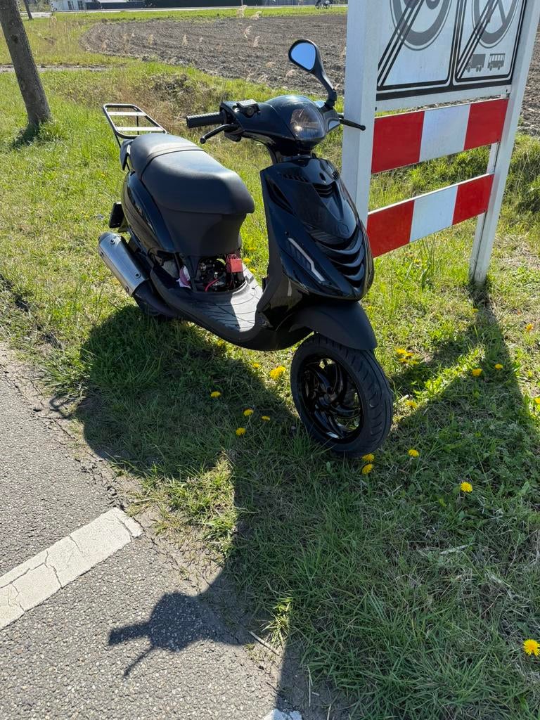 Zip 172 a1, Ophalen, Zo goed als nieuw