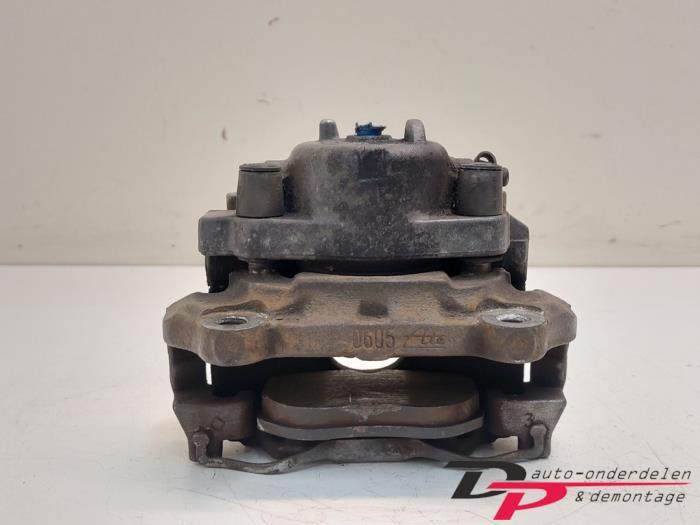 Remklauw (Tang) rechts-voor van een Opel Vectra, Gebruikt, -, -, Opel