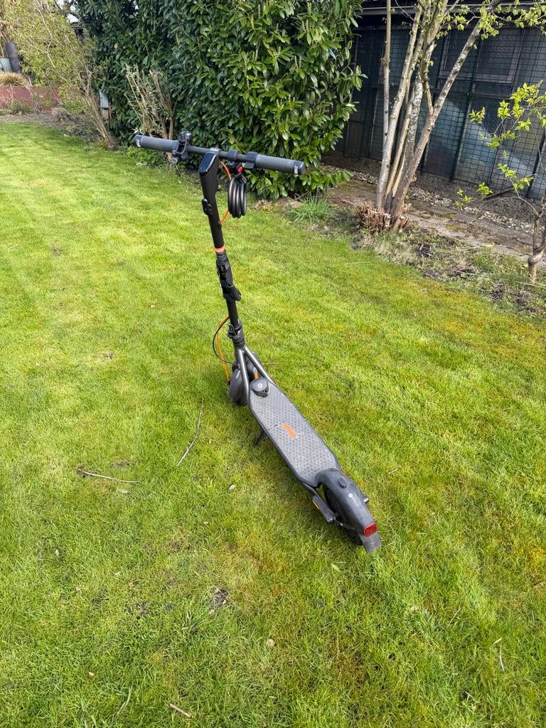 Segway Ninebot F2 Pro elektrische step, Ophalen, Zo goed als nieuw, Elektrische step (E-scooter)