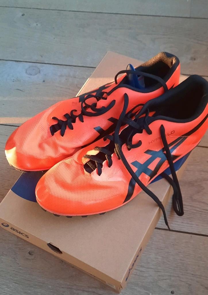 Asics Spikes mt 45 ZGAN, Sport en Fitness, Loopsport en Atletiek, Ophalen of Verzenden, Zo goed als nieuw, Spikes, Hardlopen