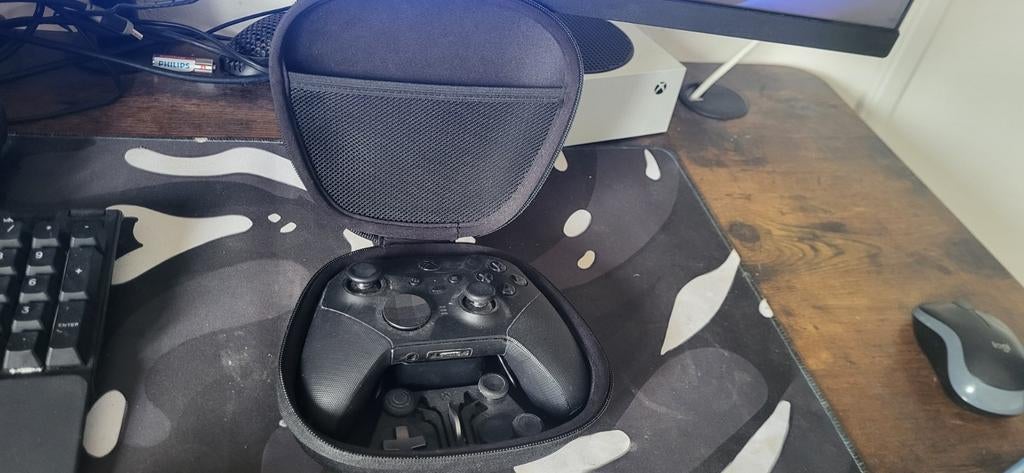 Xbox elite 2 controller, Gebruikt, Xbox Series S, Ophalen of Verzenden, Controller