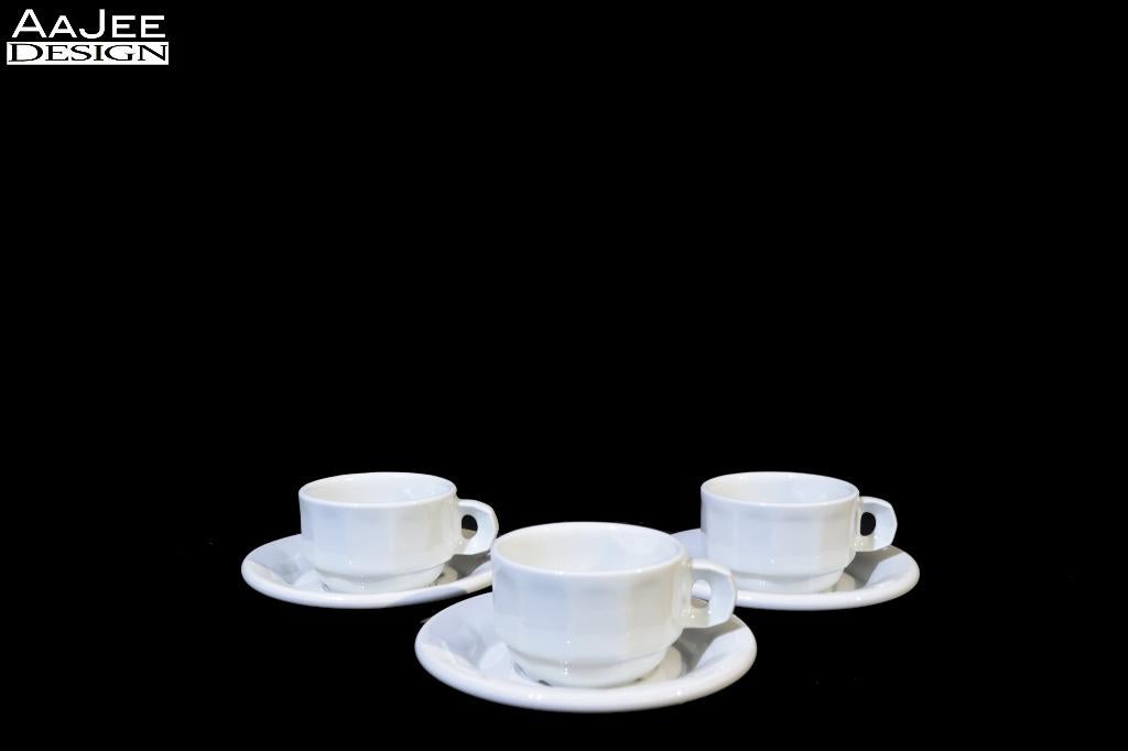 Pillivuyt – Bistro – cappuccinokop & schotel – wit porselein, Gebruikt, Ophalen of Verzenden, Effen, Kop(pen) en/of Schotel(s)