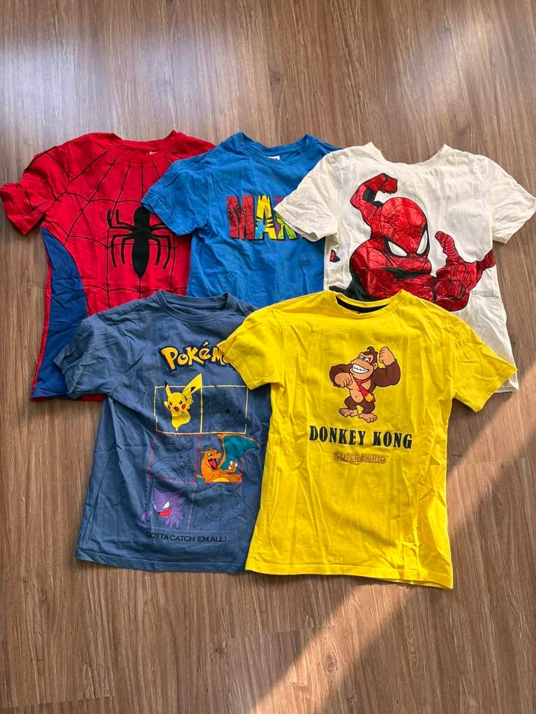 Shirtjes maat 134 (spiderman, donkey kong, pokemon, mario), Ophalen of Verzenden, Gebruikt, Jongen, Shirt of Longsleeve