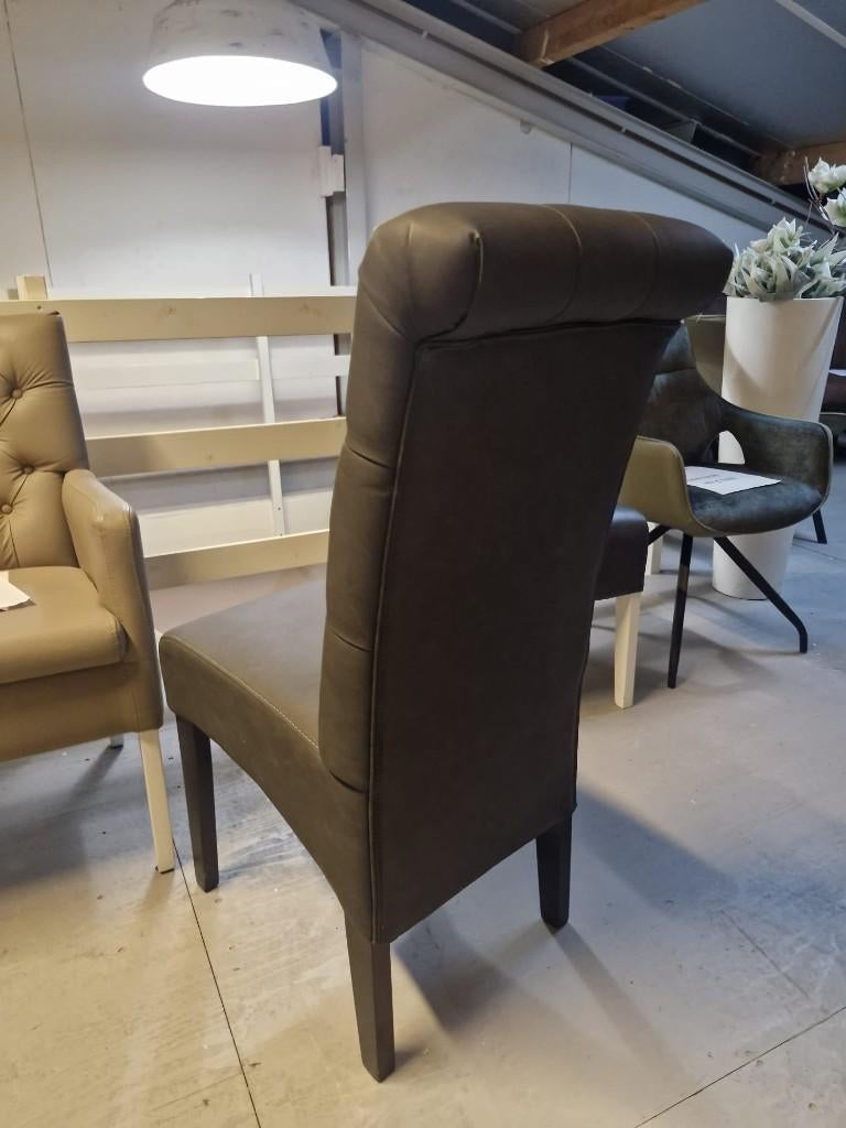 OPRUIMING 1 Landelijke Eetkamerstoel Bellagio €169 NU €50 (1, Overige kleuren, Nieuw, Ophalen of Verzenden, Landelijke eetkamerstoel Bellagio Capiton