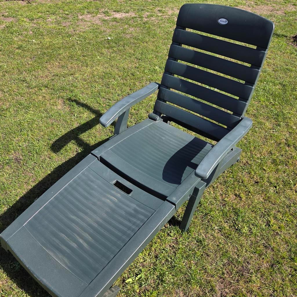 Ligbed zonnebed Hartman inklapbaar verrijdbaar, Ophalen, Zo goed als nieuw, Kunststof, Verrijdbaar