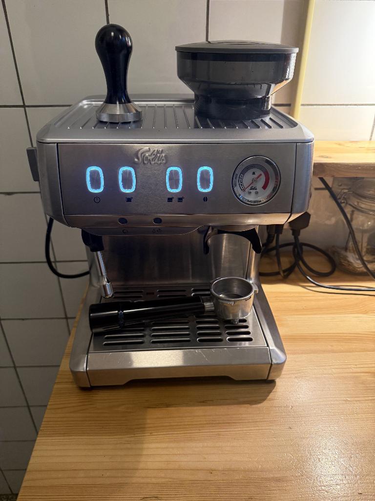 Solis Grind & Infuse Compact RVS (Type 1018), Espresso apparaat, Zo goed als nieuw, 2 tot 4 kopjes, Afneembaar waterreservoir