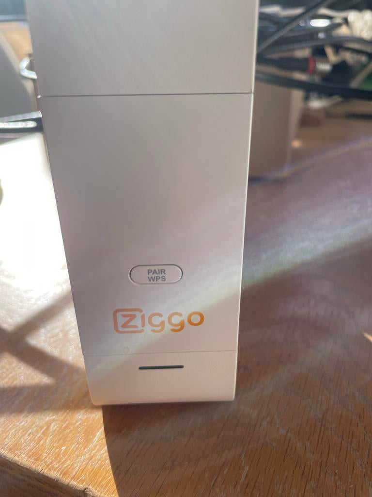 Ziggo modem en TV kastje met afstandsbediening, Ophalen, Gebruikt, Router met modem
