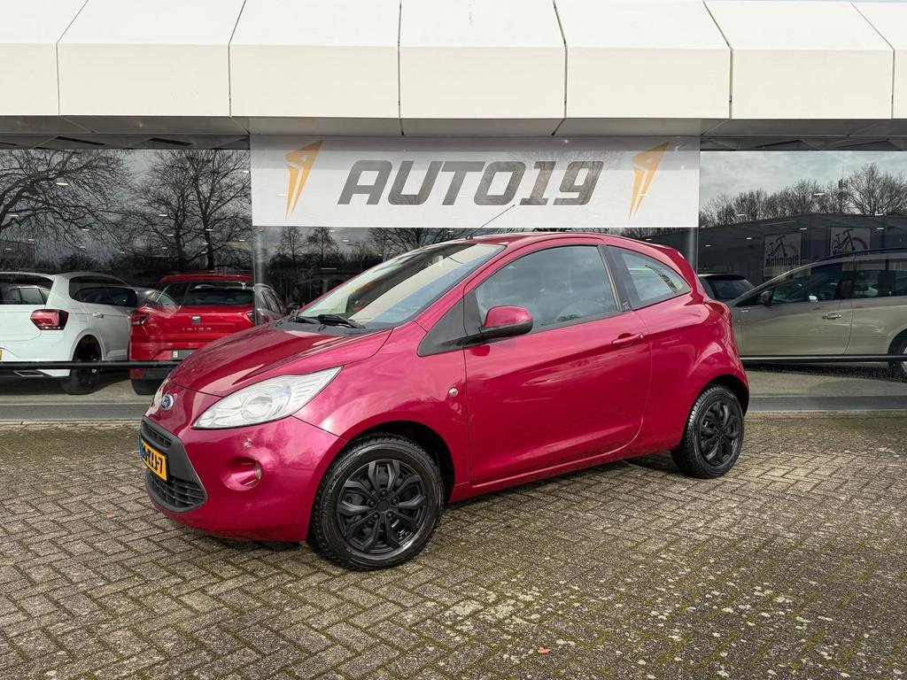 Ford Ka 1.2 Titanium, Auto's, Voorwielaandrijving, Stof, Gebruikt, 1242 cc