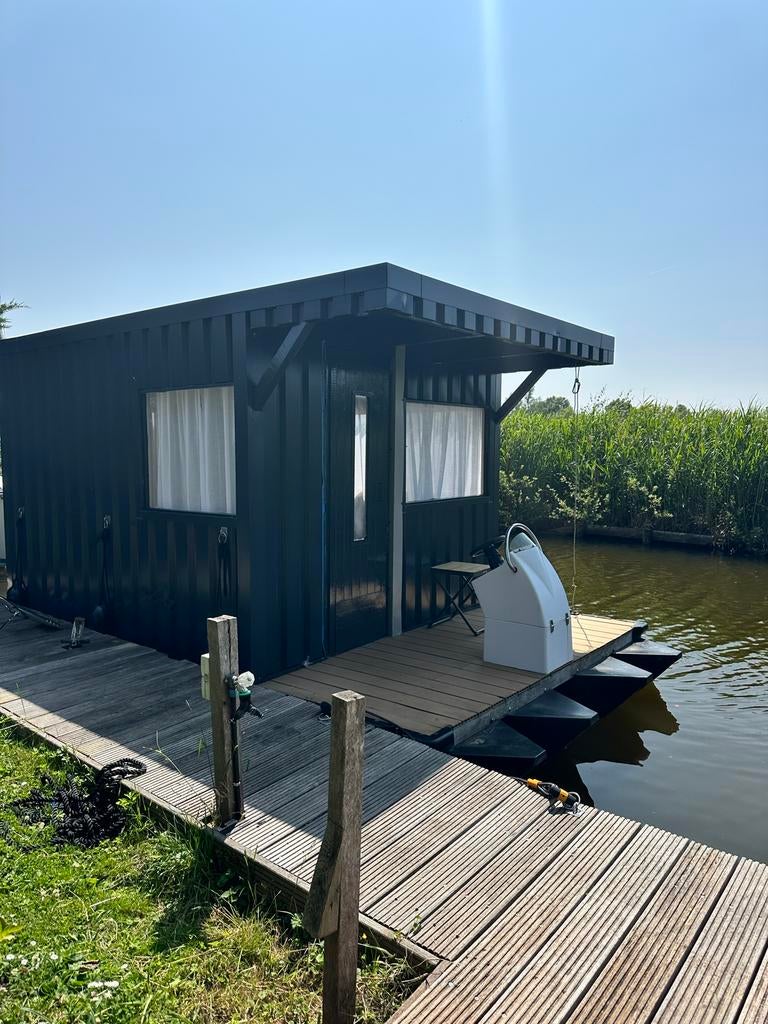 Leuke huisboot-direct klaar voor gebruik, Watersport en Boten, Ophalen, 10 tot 30 pk, Gebruikt, Tot 6 meter