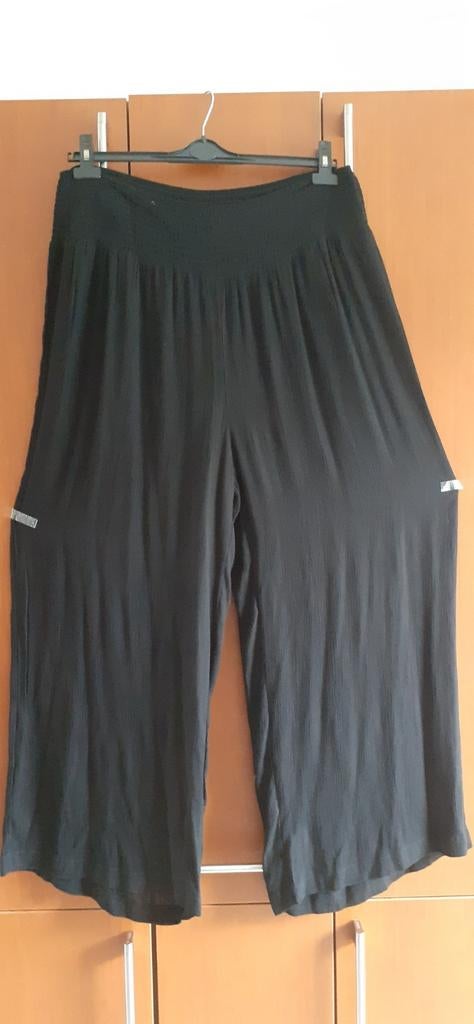 Nieuw zwarte wijde broek maat 50_52 van Vero Moda, Vero Moda, Zwart, Nieuw, Ophalen of Verzenden