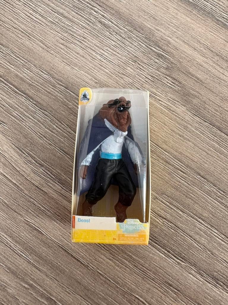 Mini Brands - ZURU Disney Store Edition - het beest, Ophalen of Verzenden, Overige figuren, Nieuw, Beeldje of Figuurtje