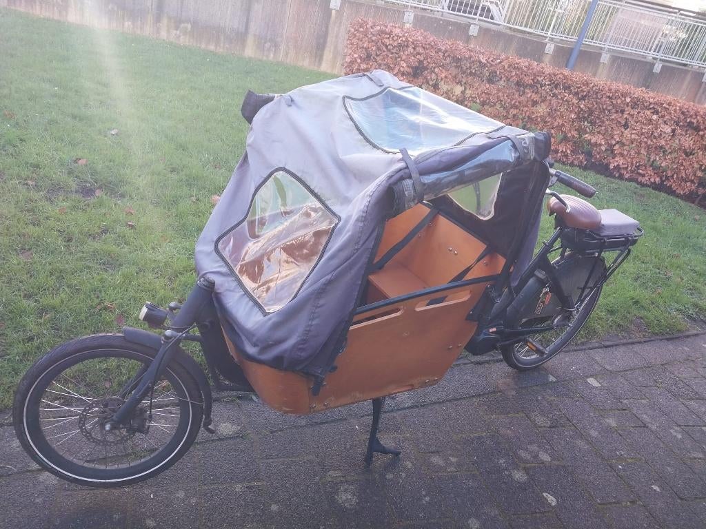 Elektrische bakfiets te koop, Gebruikt, 3 kinderen, Huif, Ophalen