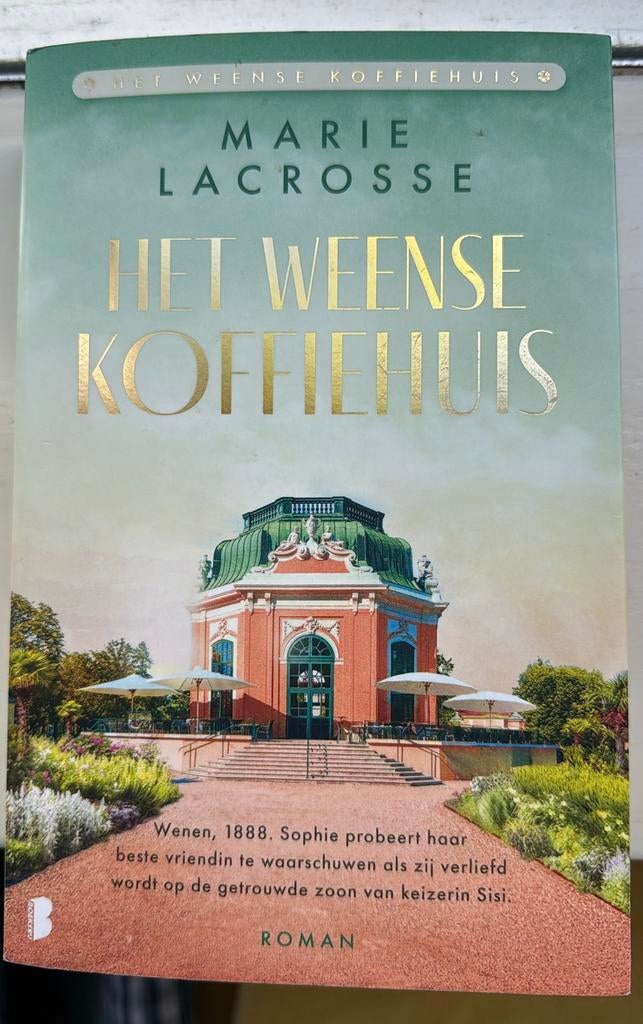 Marie Lacrosse - Het Weense koffiehuis, Ophalen of Verzenden, Zo goed als nieuw, Marie Lacrosse