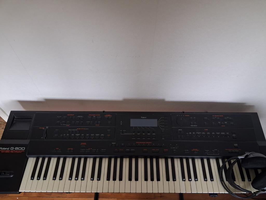 Roland G800, Ophalen, Gebruikt, 76 toetsen, Roland