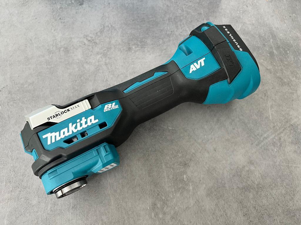 MAKITA 18V ACCU MULTITOOL DTM52Z STARLOCK Max LXT BRUSHLESS