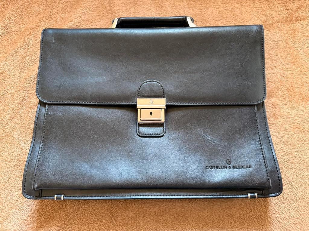 leren attachékoffer van Castelijn & Beerens, Gebruikt, Ophalen of Verzenden, Minder dan 35 cm, Minder dan 50 cm