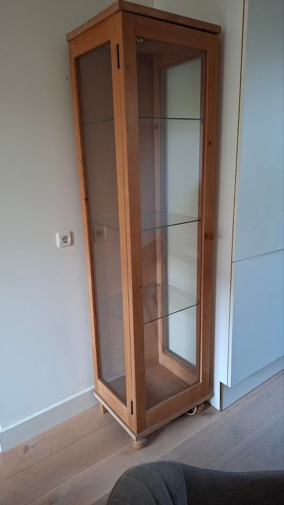 Mooie grenen vitrinekast met verlichting, op maat gemaakt, Klassiek, 150 tot 200 cm, 25 tot 50 cm, Gebruikt