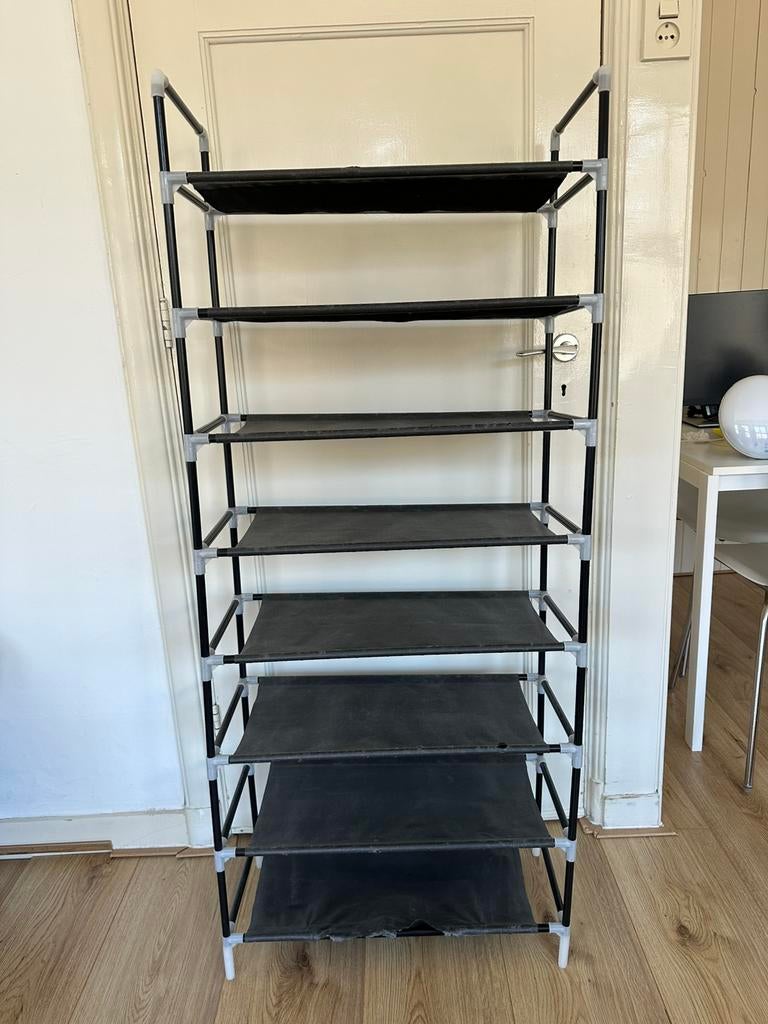 Schoenenrek GRATIS AF TE HALEN, Ophalen, Gebruikt