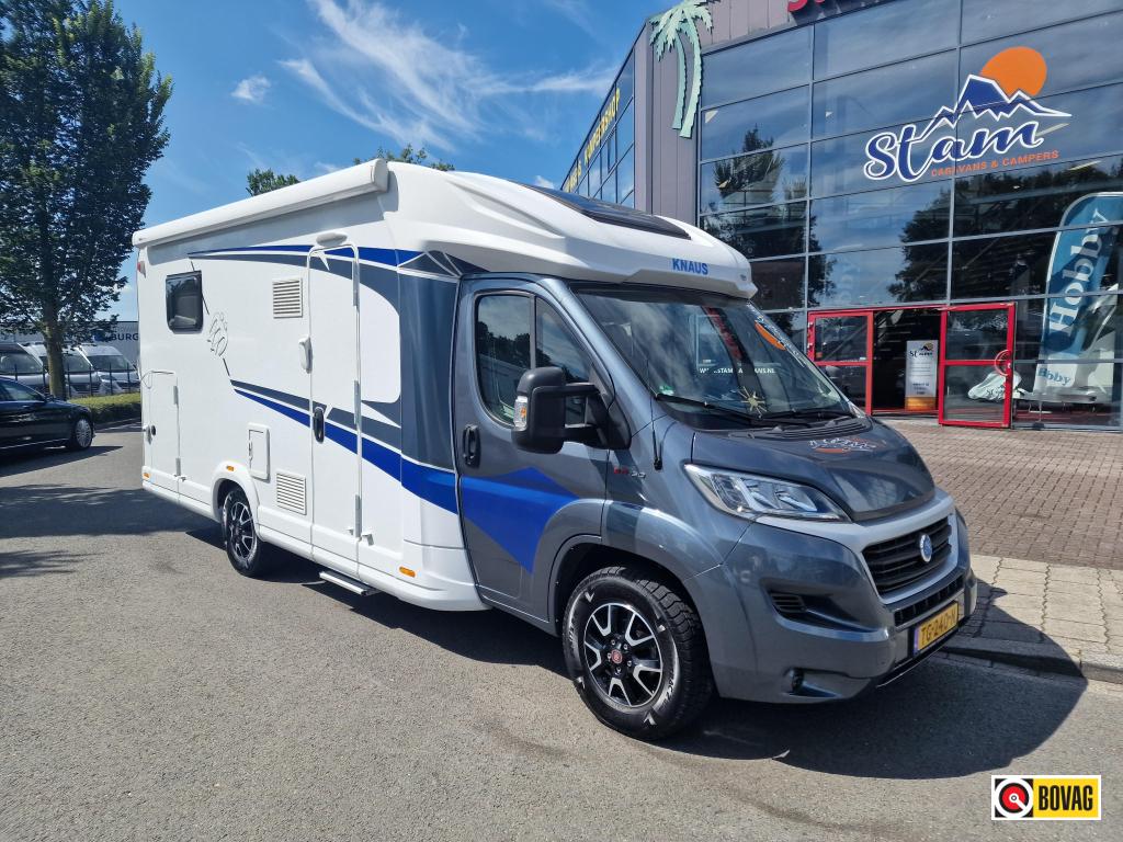 Knaus Live 650 MX Queensbed hefbed, Koelkast, Standaard zit, Ringverwarming, Fiat