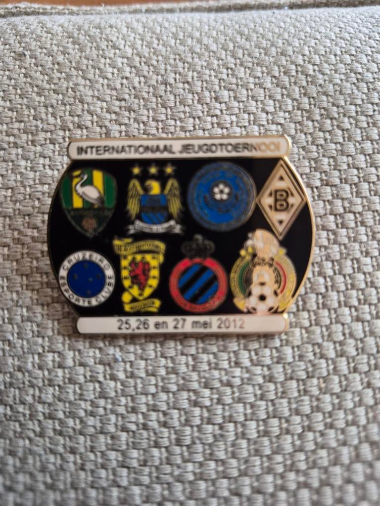 Pin Ado Den Haag, Ophalen of Verzenden, Nieuw, Overige binnenlandse clubs, Overige typen