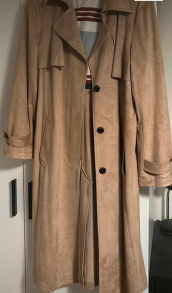 Jas Beaumont, Ophalen of Verzenden, Zo goed als nieuw, Maat 42/44 (L), Beige