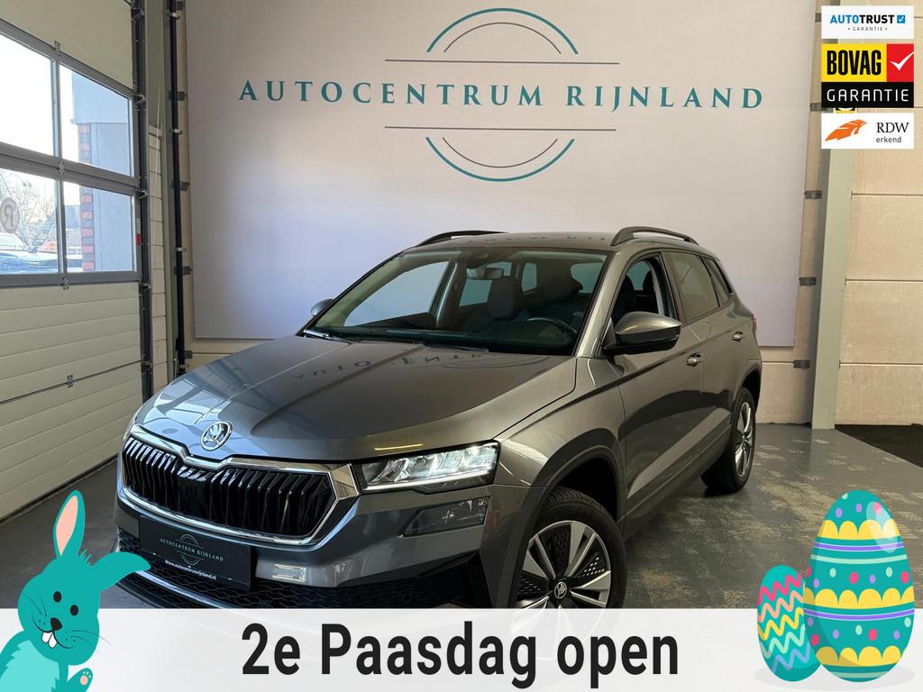 Skoda KAROQ ! Paas Actie € 25.999,- ! 1.5 TSI ACT Sportlin, Stof, 1498 cc, 4 cilinders, Karoq