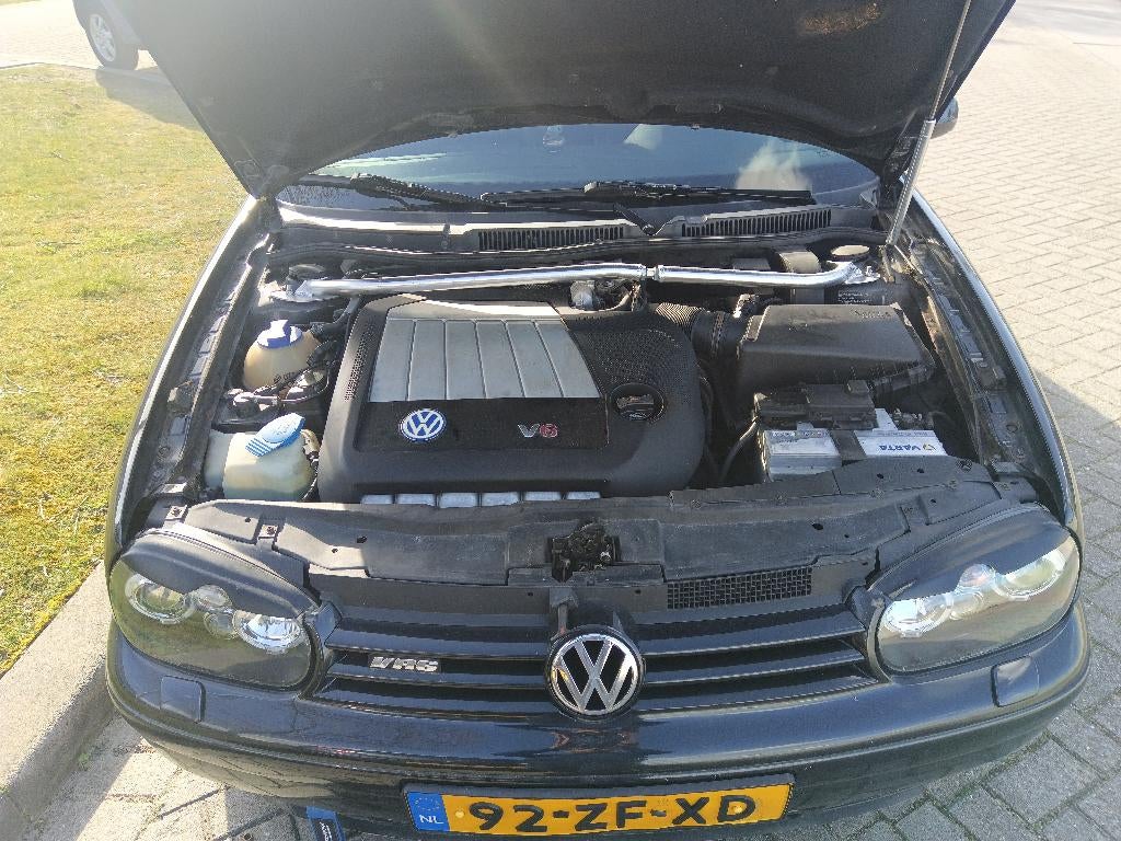Volkswagen Golf 2.8 V6 150KW 4MOTION 1999 Zwart, 700 kg, Leder, Handgeschakeld, Vierwielaandrijving