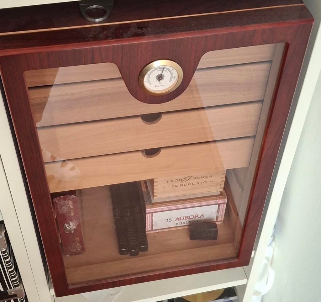 Humidor 7 lades, Ophalen, Zo goed als nieuw, Overige typen