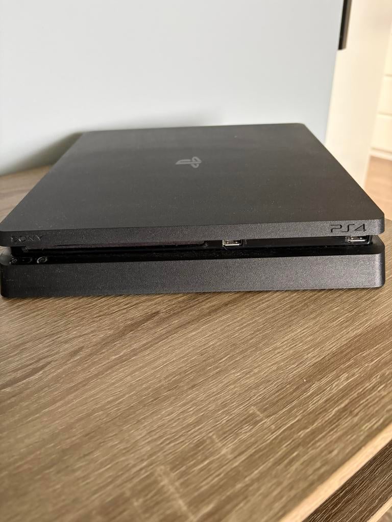 PlayStation 4 met 2 controllers, Ophalen, Zo goed als nieuw, Met 2 controllers, Original
