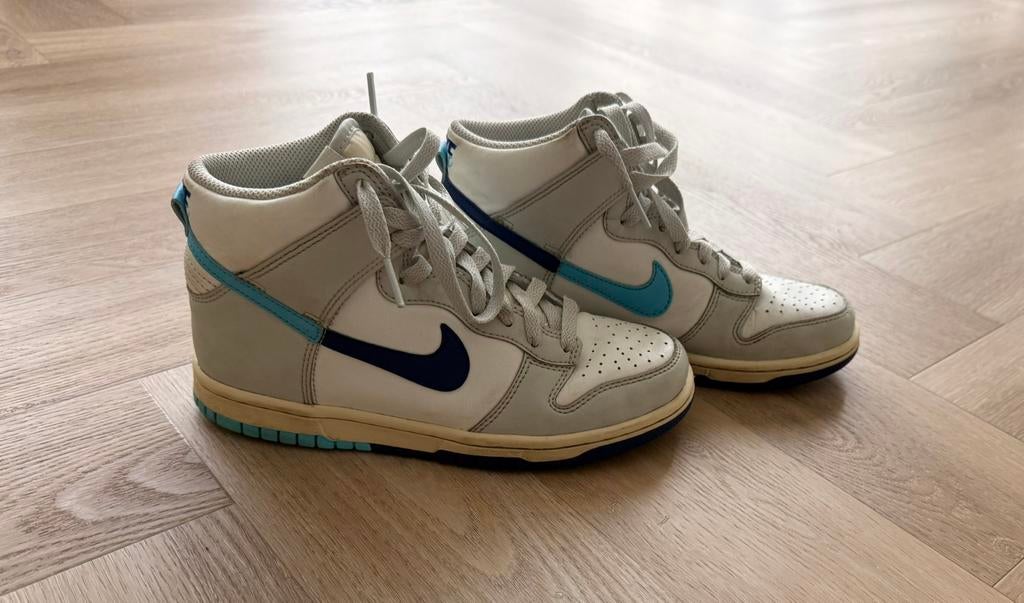 Nike dunk high maat 36,5, Ophalen of Verzenden, Zo goed als nieuw, Jongen of Meisje, Sportschoenen