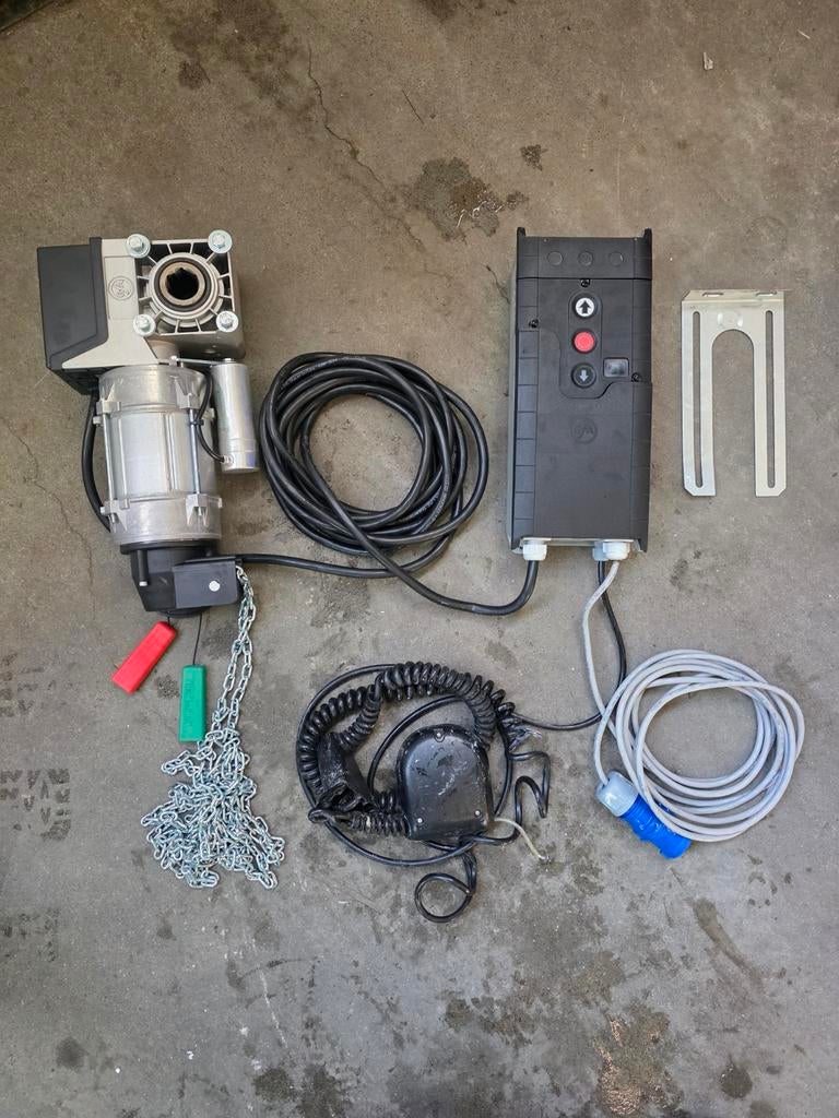 2x Gfa HEX motor overheaddeur roldeur garagedeur, Ophalen of Verzenden