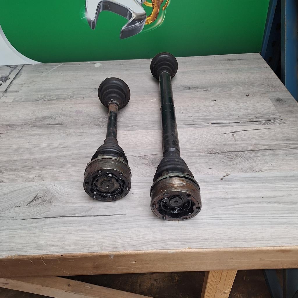 100mm aandrijfassen Volkswagen Golf mk2 Gti, Ophalen of Verzenden, Volkswagen