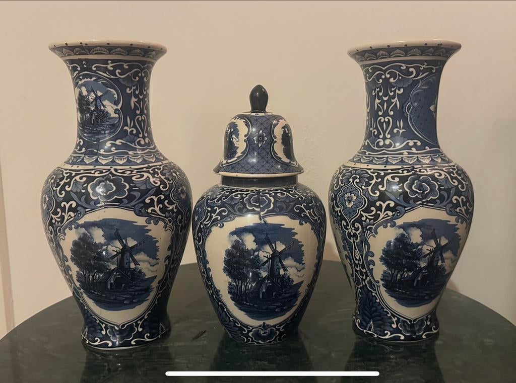 Delfts-blauw stijl vaasgarnituur, Antiek en Kunst, Ophalen