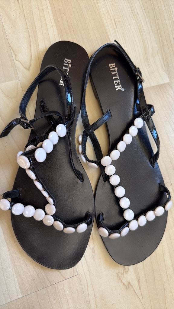 Bitter sandalen 41 NIEUW, Kleding | Dames, Schoenen, Zwart, Nieuw, Sandalen of Muiltjes, Ophalen of Verzenden