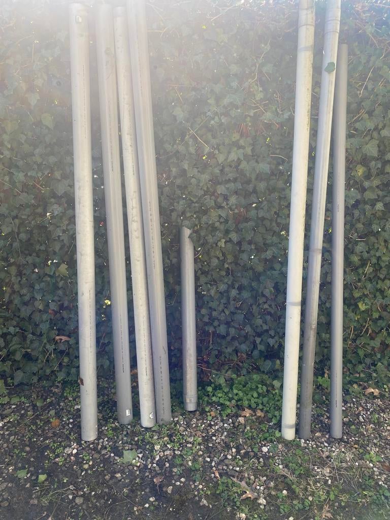 Regenpijpen (gratis) 8cm en 6cm, Ophalen, Pvc, 6 meter of meer, Overige typen