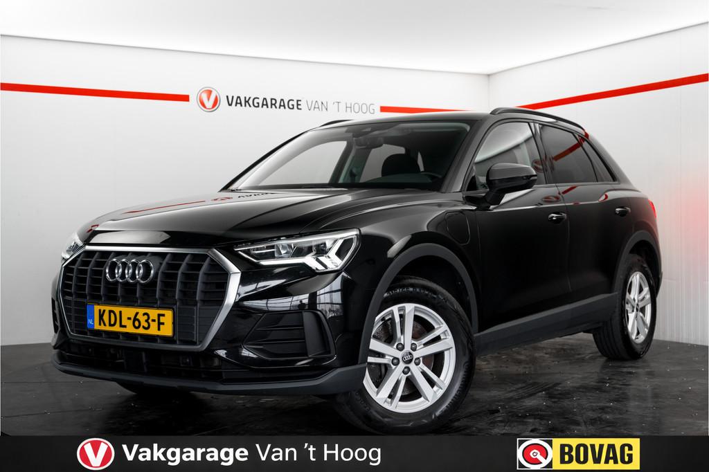 Audi Q3 45 TFSI e Advanced edition Trekhaak (bj 2021), Gebruikt, Zwart, Hybride Elektrisch/Benzine, 13 kWh