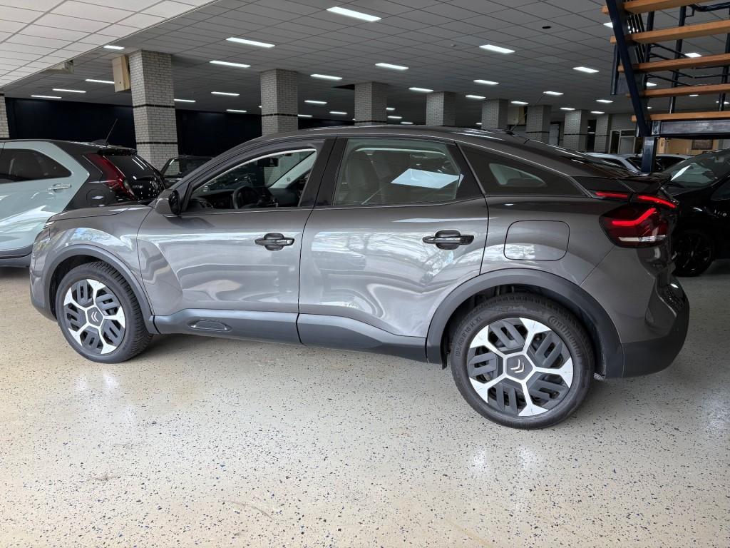 Citroen C4 1.2 Feel Navigatie ECC Climat PDC Cam Cruise LED, 101 pk, Gebruikt, 1199 cc, Met garantie (alle)