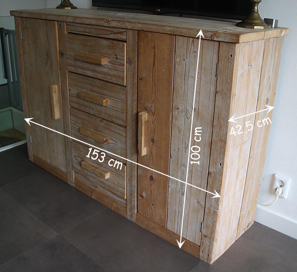 Steigerhouten meubelset: TV-kast, salontafels, eettafel, Ophalen, Gebruikt, 150 tot 200 cm, 25 tot 50 cm