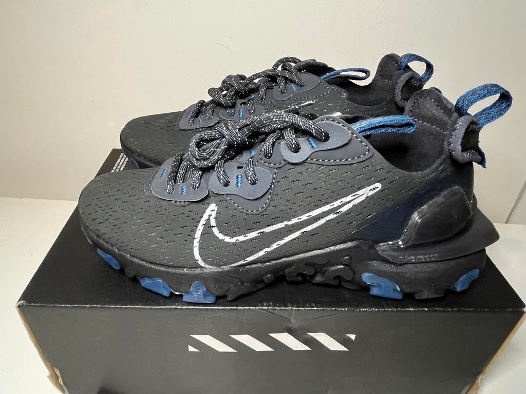 Nike vision react DSMX sneakers maat 36, Kleding | Heren, Schoenen, Zwart, Nieuw, Ophalen of Verzenden, Sneakers of Gympen