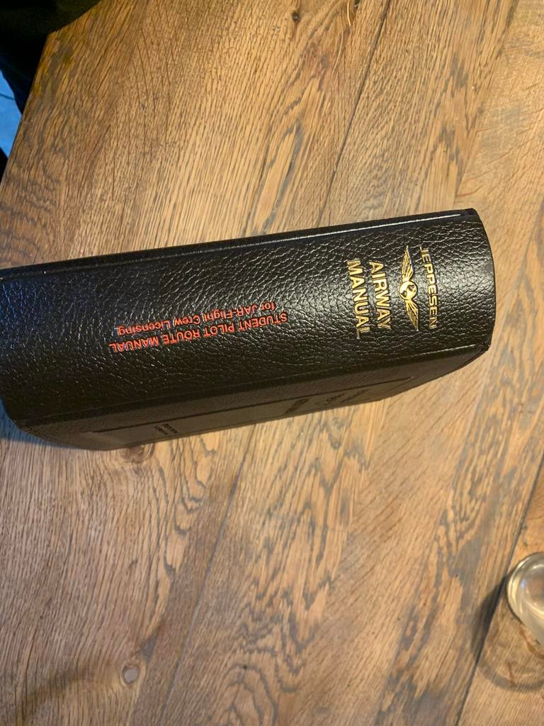 Jeppesen Airway Manual - Luchtvaart Route Handleiding, Ophalen of Verzenden, Zo goed als nieuw, Overige onderwerpen