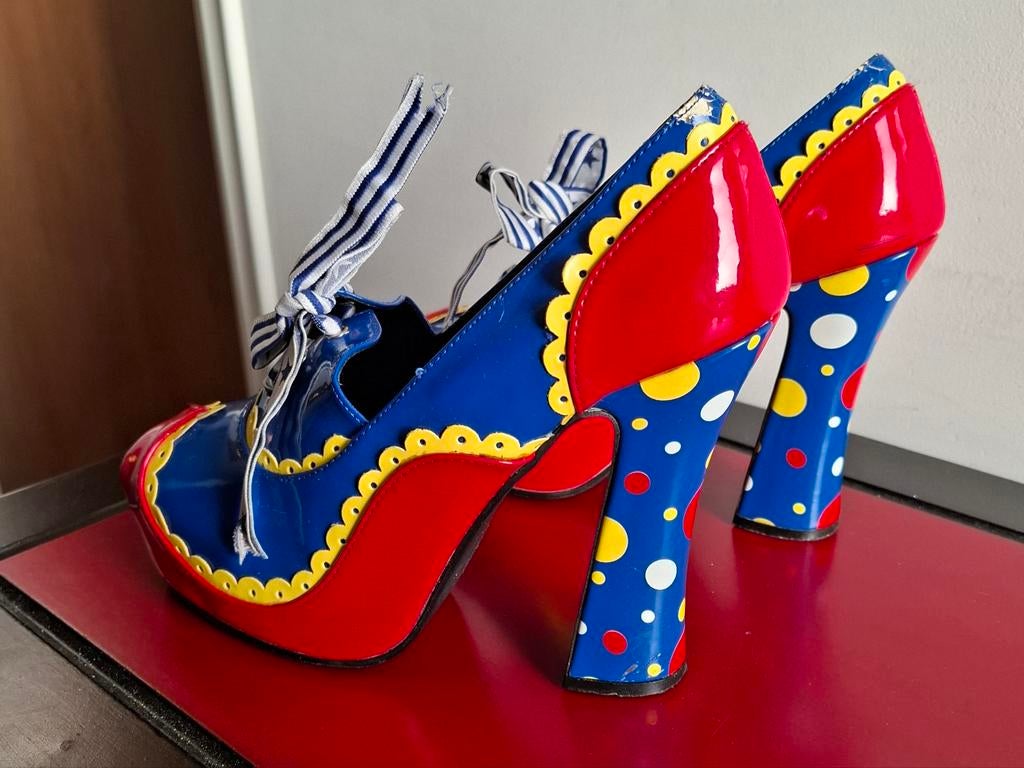 Schoenen feest. Funtasma. Maat 36 / 37, Pumps, Overige kleuren, Ophalen of Verzenden, Zo goed als nieuw