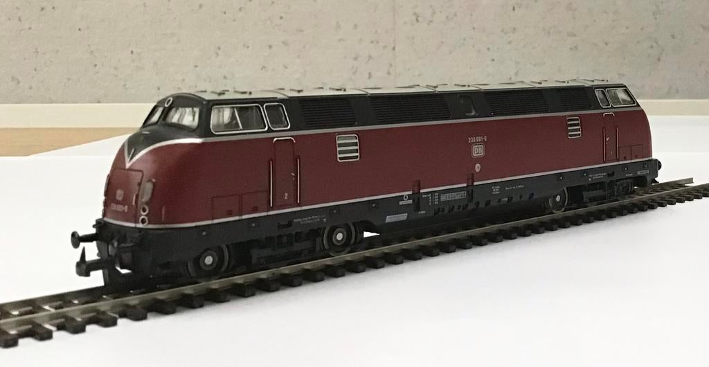 Te koop: Lima diesellocomotief br230, ho, digitaal, Ophalen of Verzenden, Zo goed als nieuw, Lima, Gelijkstroom