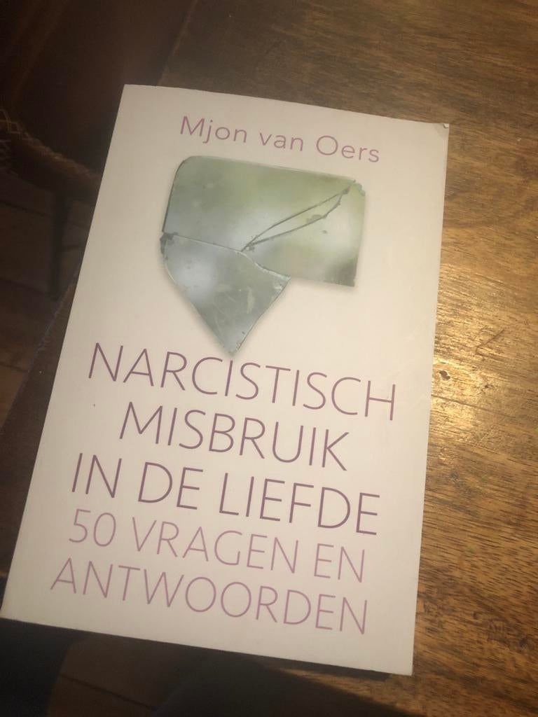 Narcistisch Misbruik in de Liefde - Mjon van Oers, Ophalen of Verzenden, Zo goed als nieuw, Klinische psychologie
