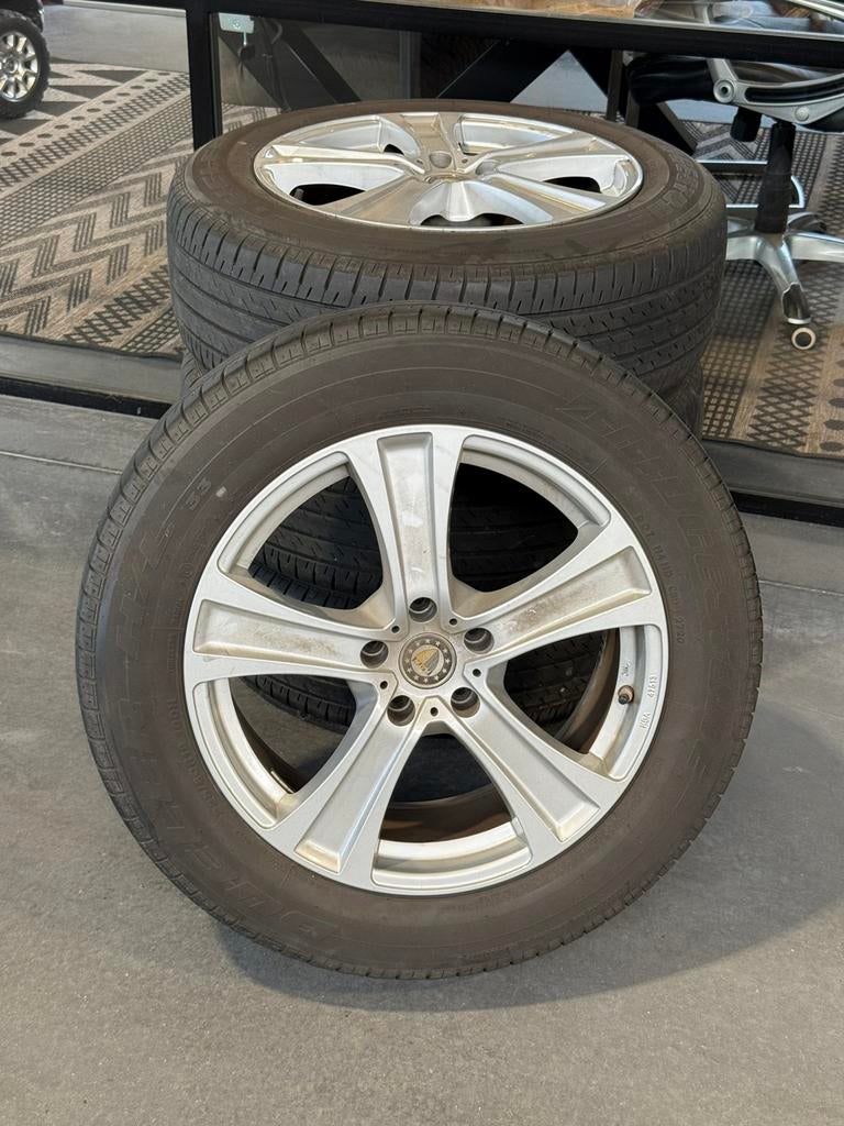 RAV4 2016-2019 225/60R18 Bridgestone zomerwielen set, Auto-onderdelen, Banden en Velgen, 18 inch, Band(en), 225 mm, Winterbanden