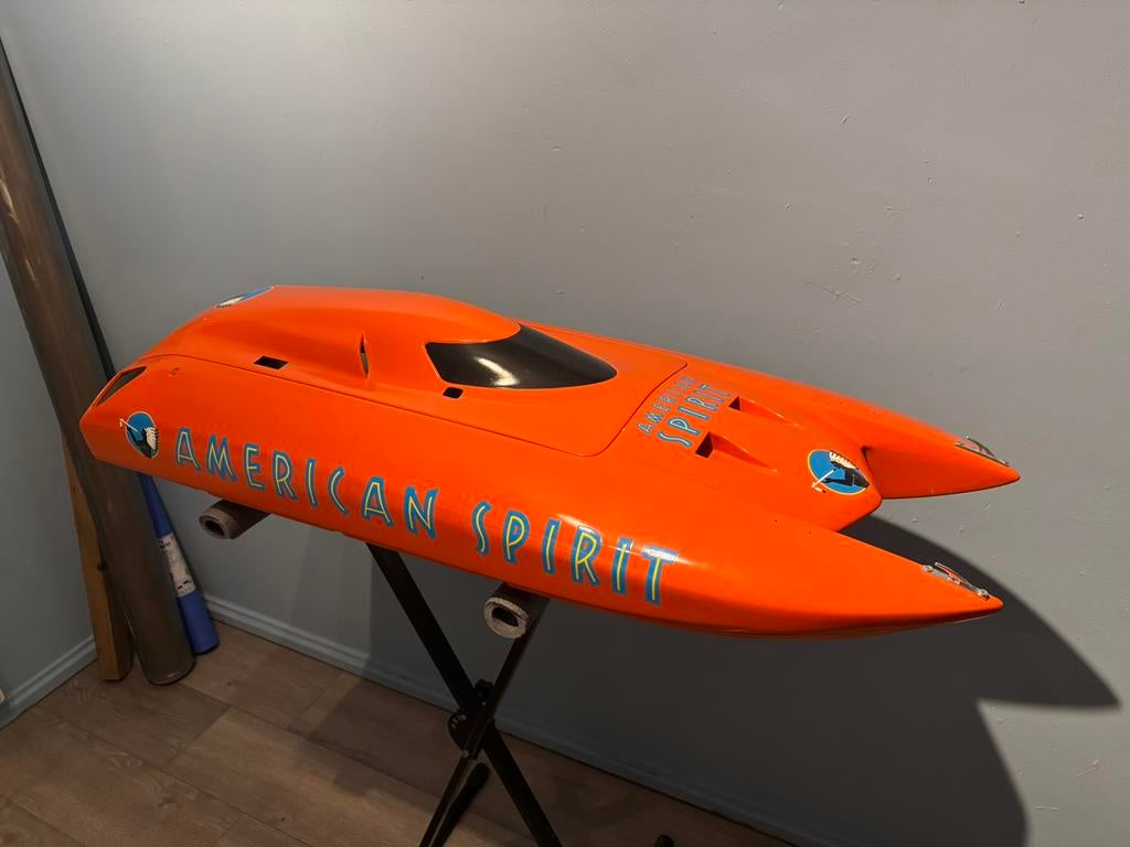 Blastcat rc powerboot, Ophalen, Zo goed als nieuw