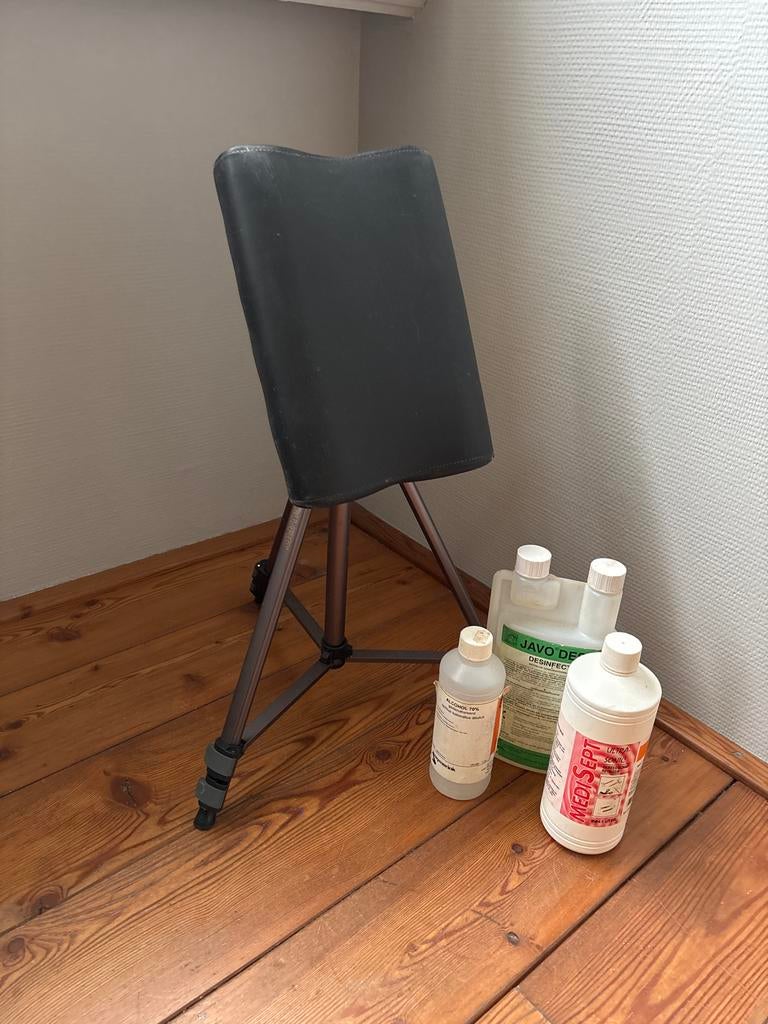 Pedicure voetensteun Vanguard + desinfectie, Ophalen