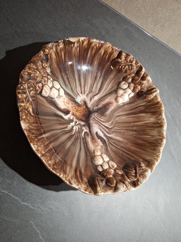 Diep West Germany vaas met druiven relief, Antiek en Kunst, Ophalen of Verzenden