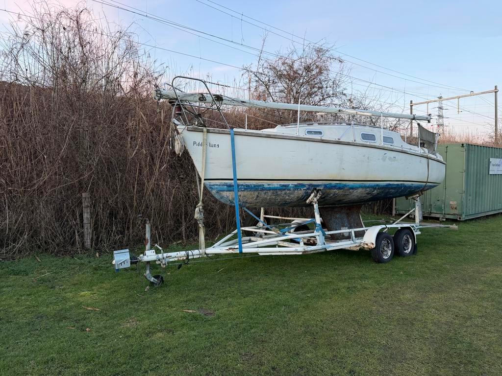 Nautica 24 Zeilboot 7,5m met motor en trailer, Watersport en Boten, Kajuitzeilboten en Zeiljachten, Ophalen, Gebruikt, Tourjacht of Cruiser