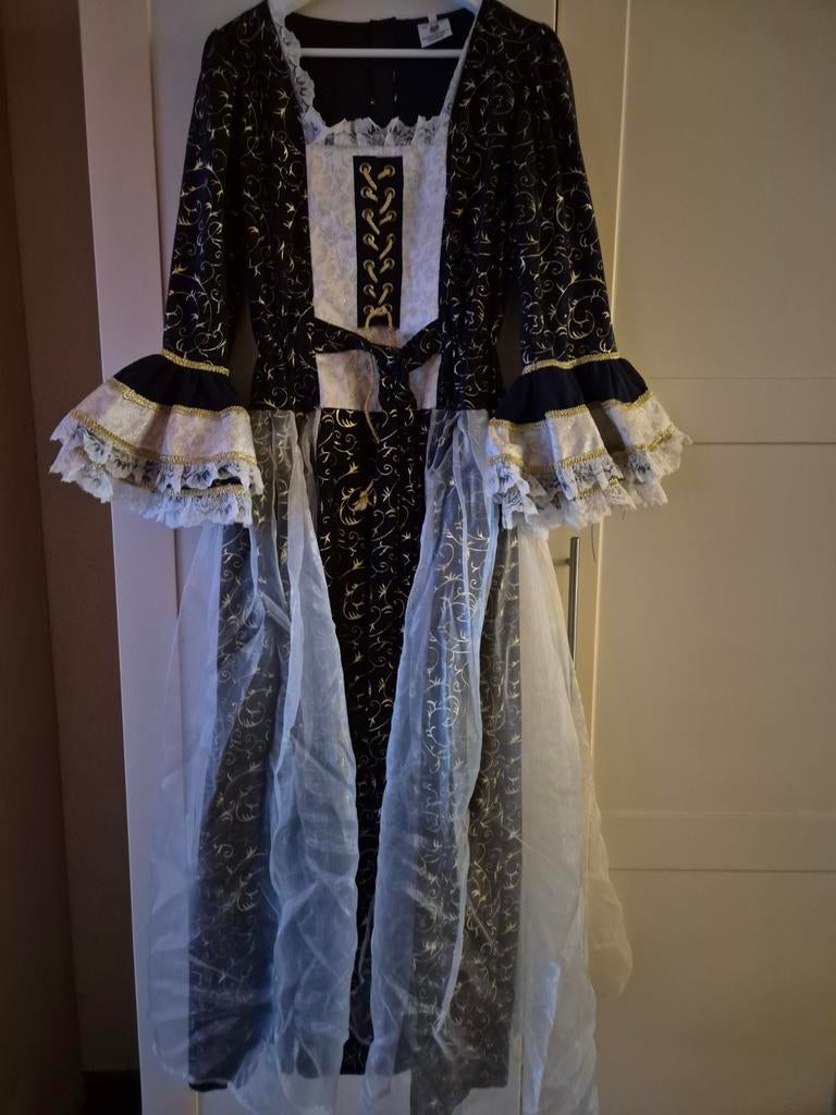 Jonkvrouw Carnaval kostuum - Maat M, Maat 38/40 (M), Der Karnevalswierts, Carnaval, Ophalen of Verzenden