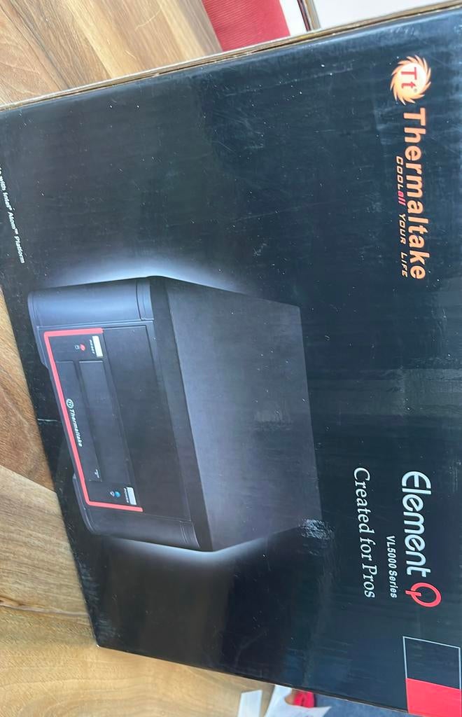 Thermaltake Element Q  behuizing met voeding, Computers en Software, Desktop Pc's, Ophalen of Verzenden, Gebruikt, Thermaltake